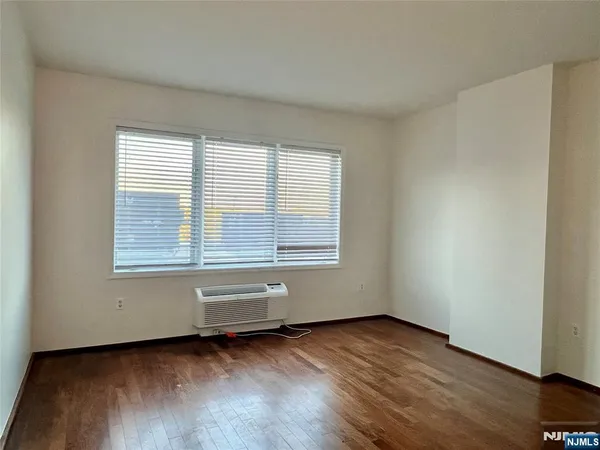 $2,650 | 3112 City Place, Unit 3112, Edgewater, NJ 07020