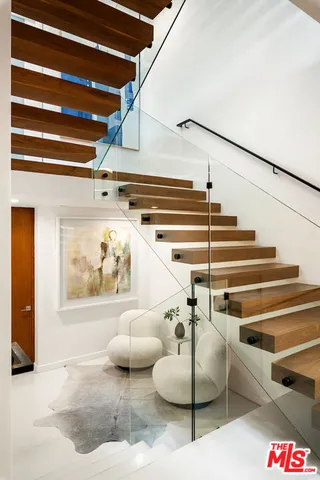 $8,495,000 | 17335 Tramonto Drive, Pacific Palisades, CA 90272