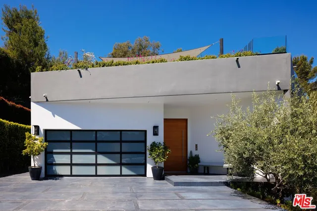 $8,495,000 | 17335 Tramonto Drive, Pacific Palisades, CA 90272