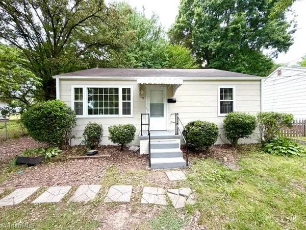 $1,200 | 1505 Park Avenue, Greensboro, NC 27405
