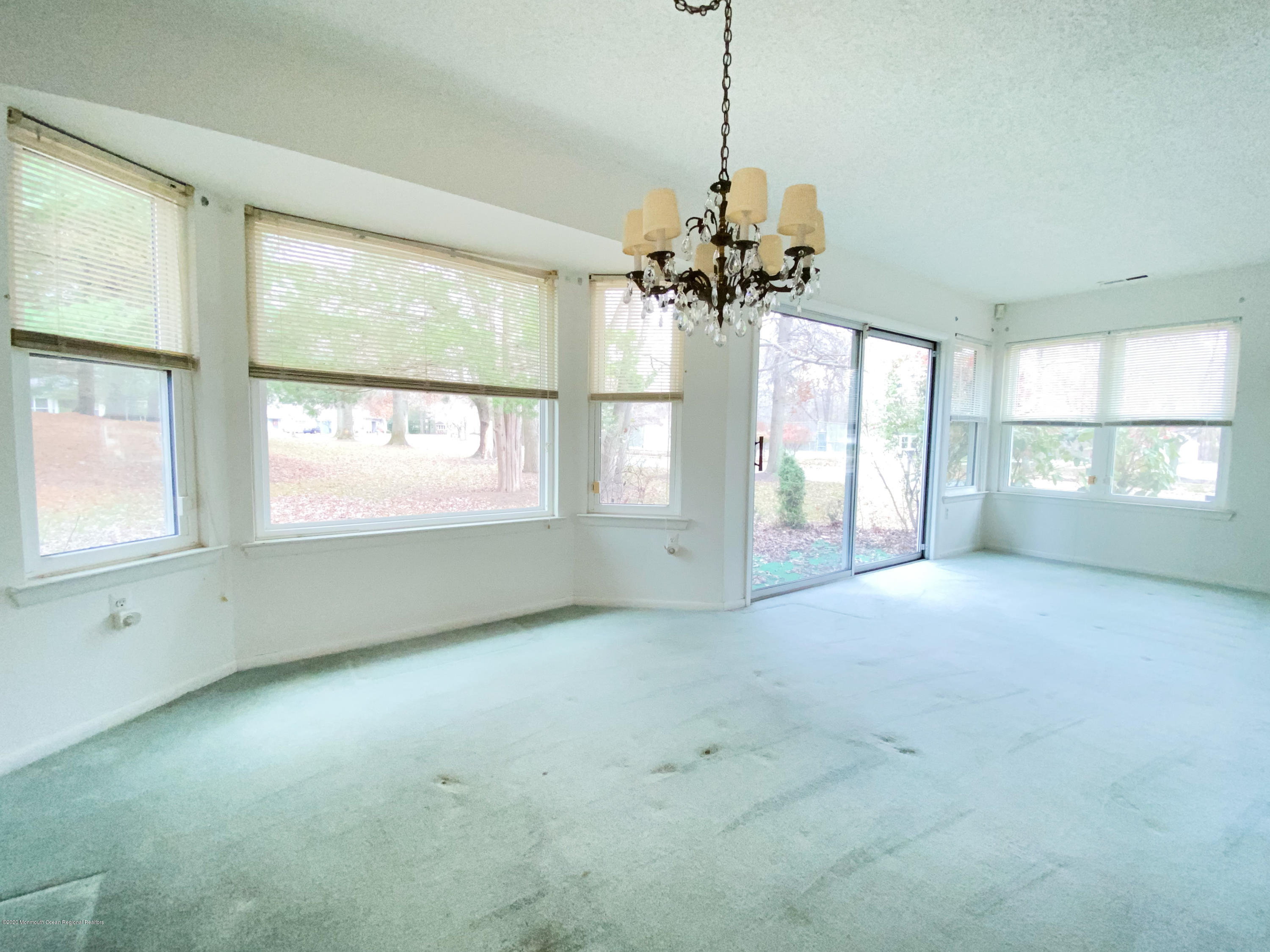 238 Ravenswood Road Englishtown, NJ 07726 - Photo 6 of 19 Dining Room