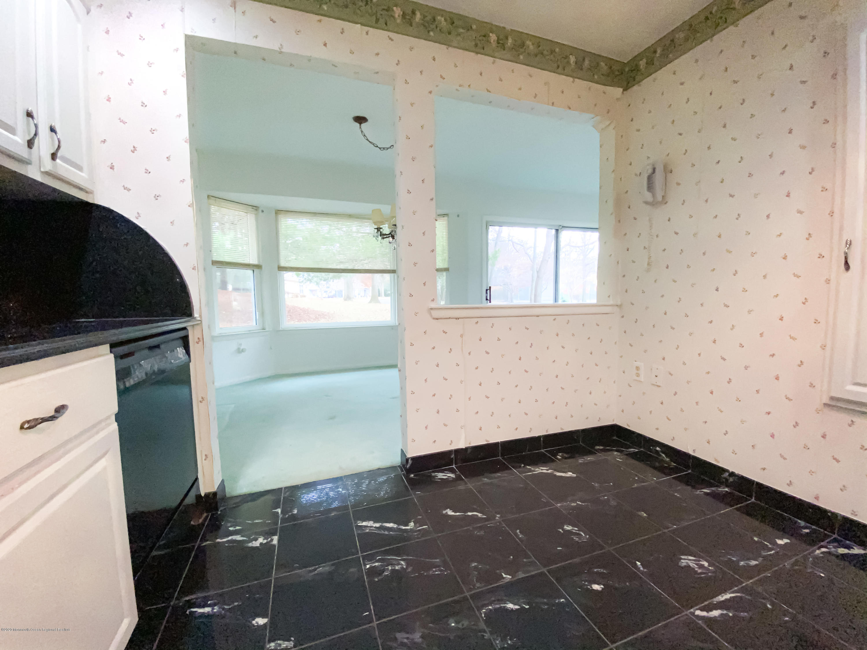 238 Ravenswood Road Englishtown, NJ 07726 - Photo 8 of 19 Kitchen 2