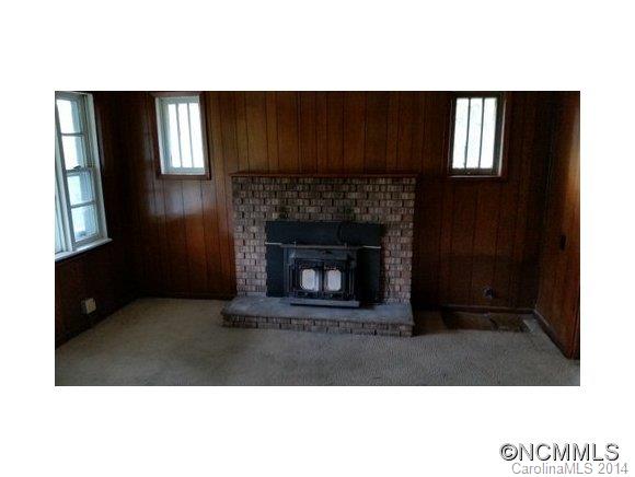 210 Jordan Branch Road Mars Hill, NC 28754 - Photo 6 of 13 Gallery Image 6
