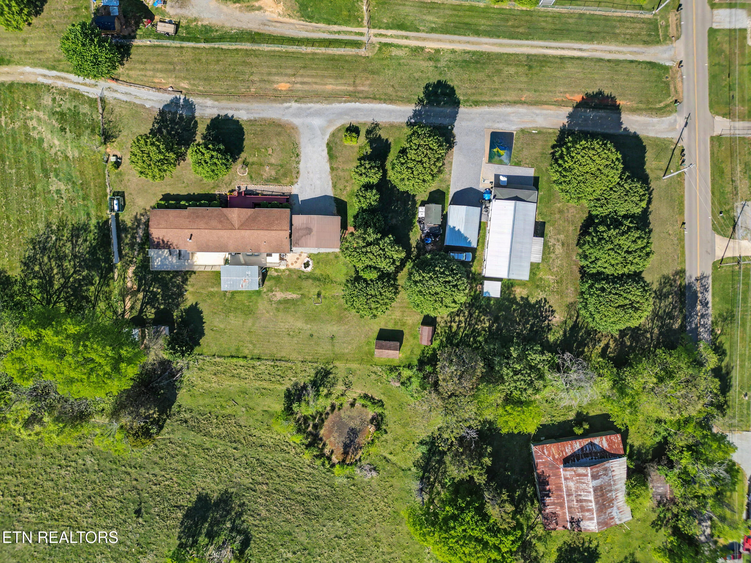 736 Susong Memorial Road Greeneville, TN 37743 - Photo 50 of 58 52_dji_0220