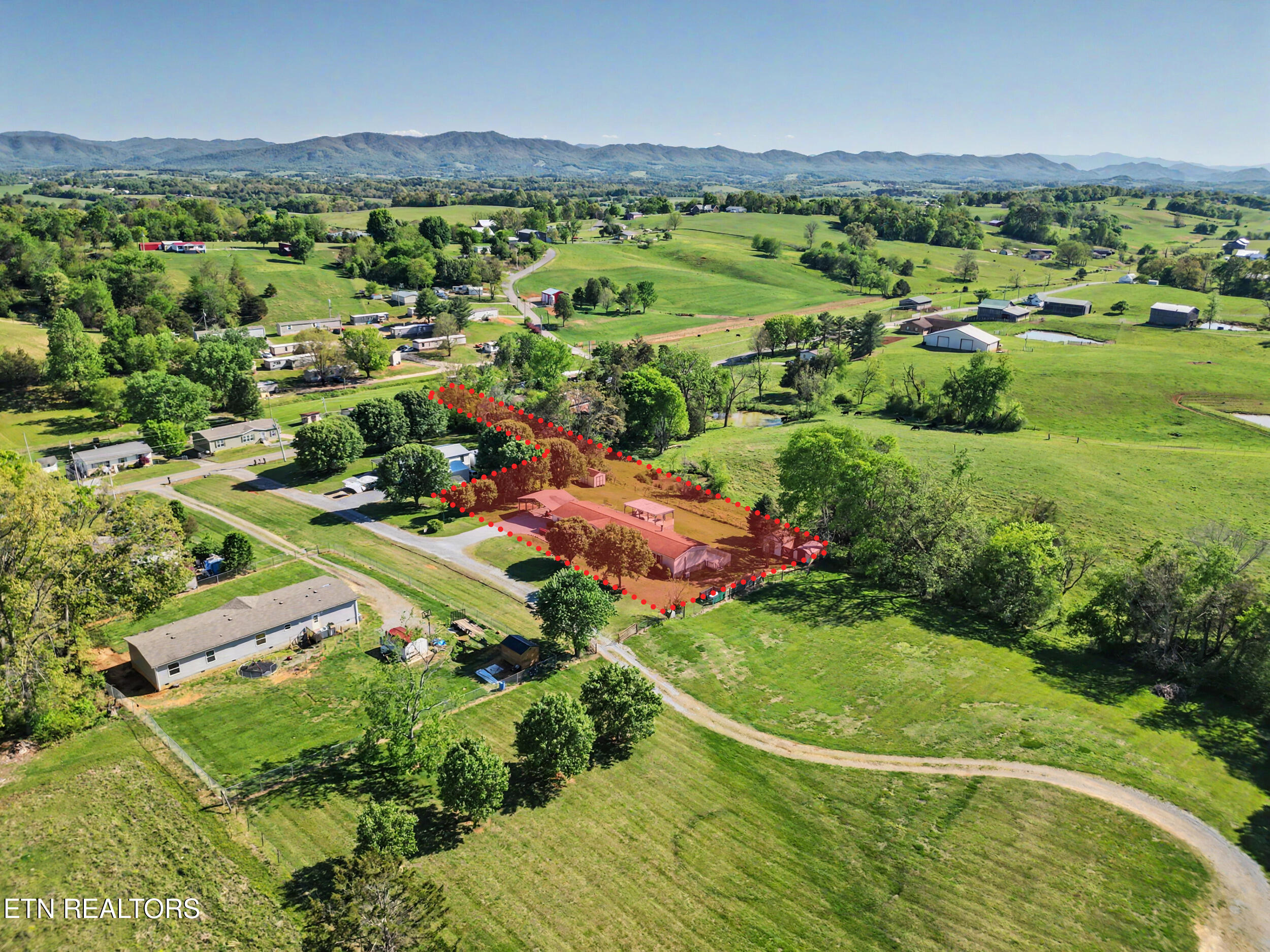 736 Susong Memorial Road Greeneville, TN 37743 - Photo 54 of 58 59_property line 2