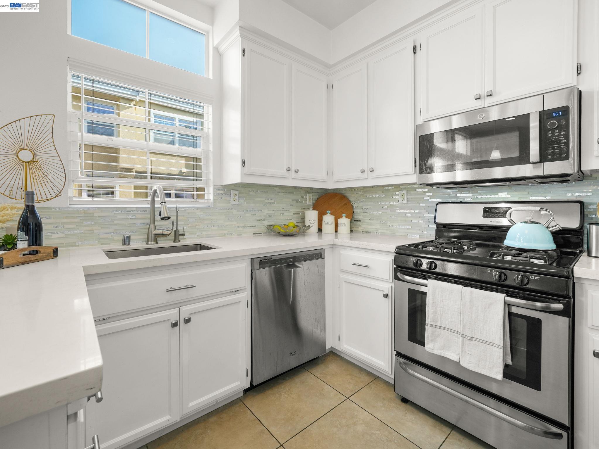 3454 Dayton Common Fremont, CA 94538 - Photo 9 of 30