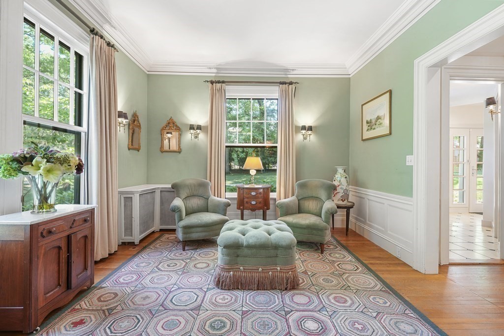 34 Exeter Street Newton, MA 02465 - Photo 11 of 27
