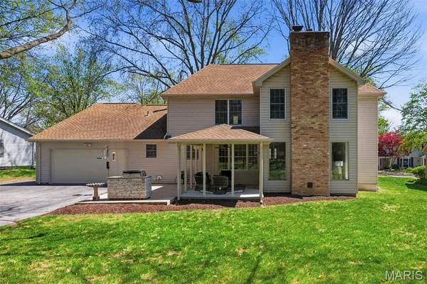 $625,000 | 14121 Westernmill Drive, Chesterfield, MO 63017