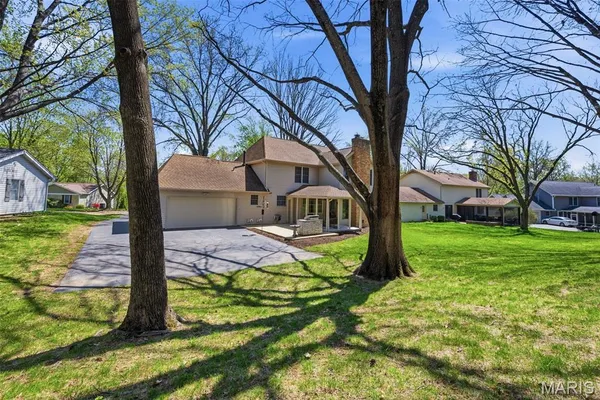 $625,000 | 14121 Westernmill Drive, Chesterfield, MO 63017