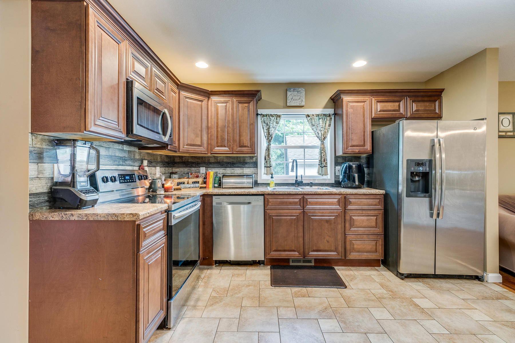 3402 McKinley Road Johnson City, TN 37604 - Photo 11 of 40 011