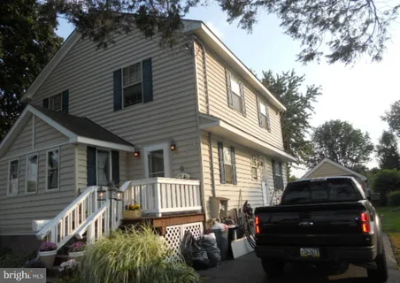 $550,000 | 280 Olive Street, Warminster, PA 18974