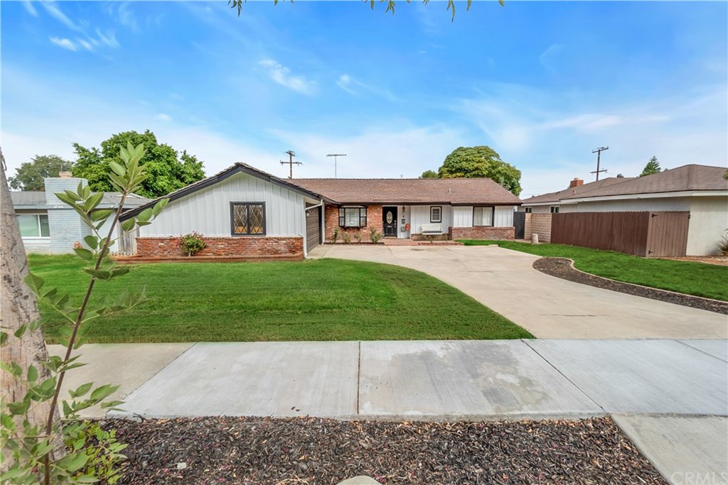 227 West Rancho Road Corona, CA 92882 - Photo 1 of 1