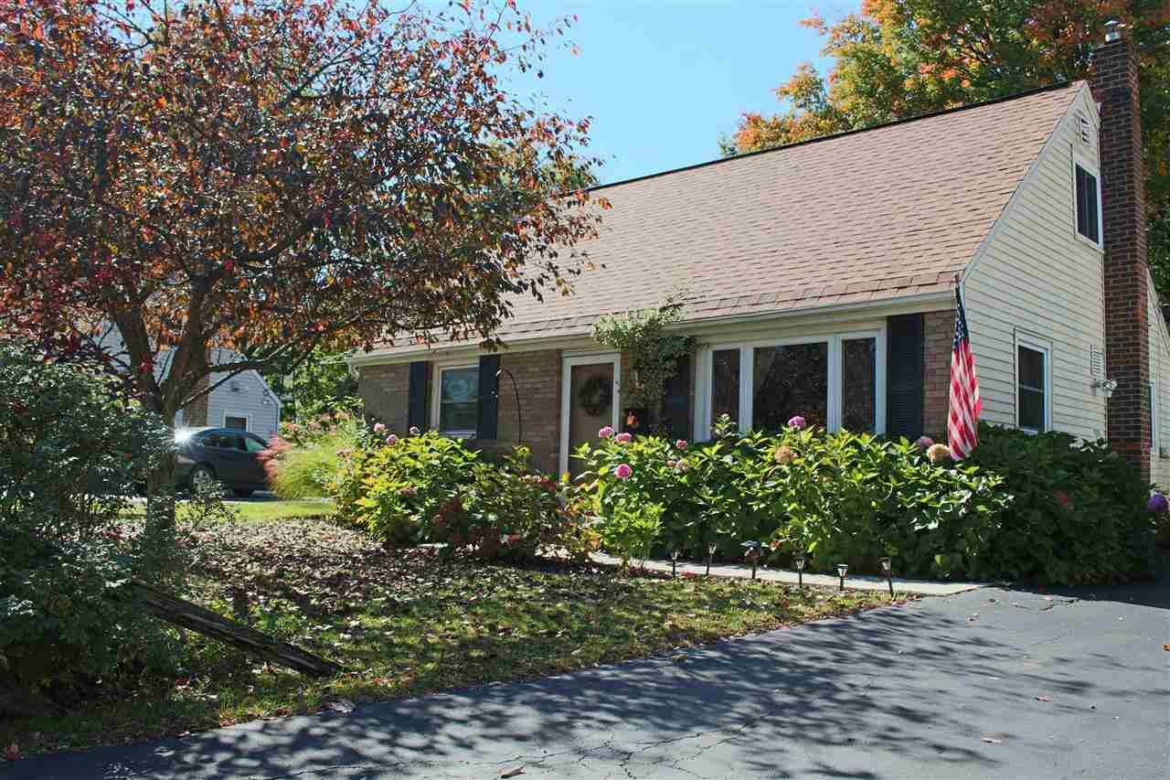 10 Charles Road Colonie, NY 12110 - Photo 1 of 18 Photo 1