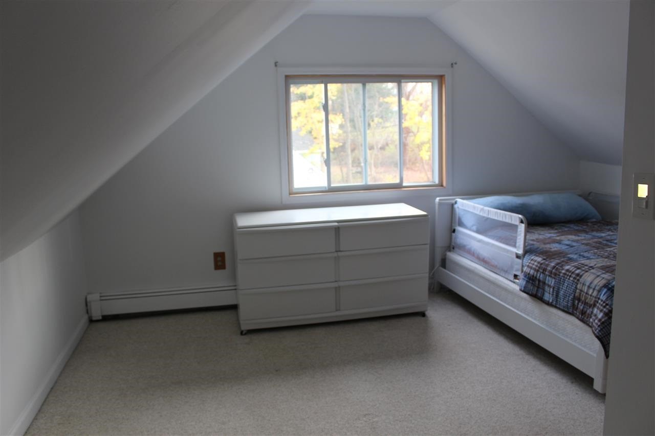 10 Charles Road Colonie, NY 12110 - Photo 11 of 18 Photo 11
