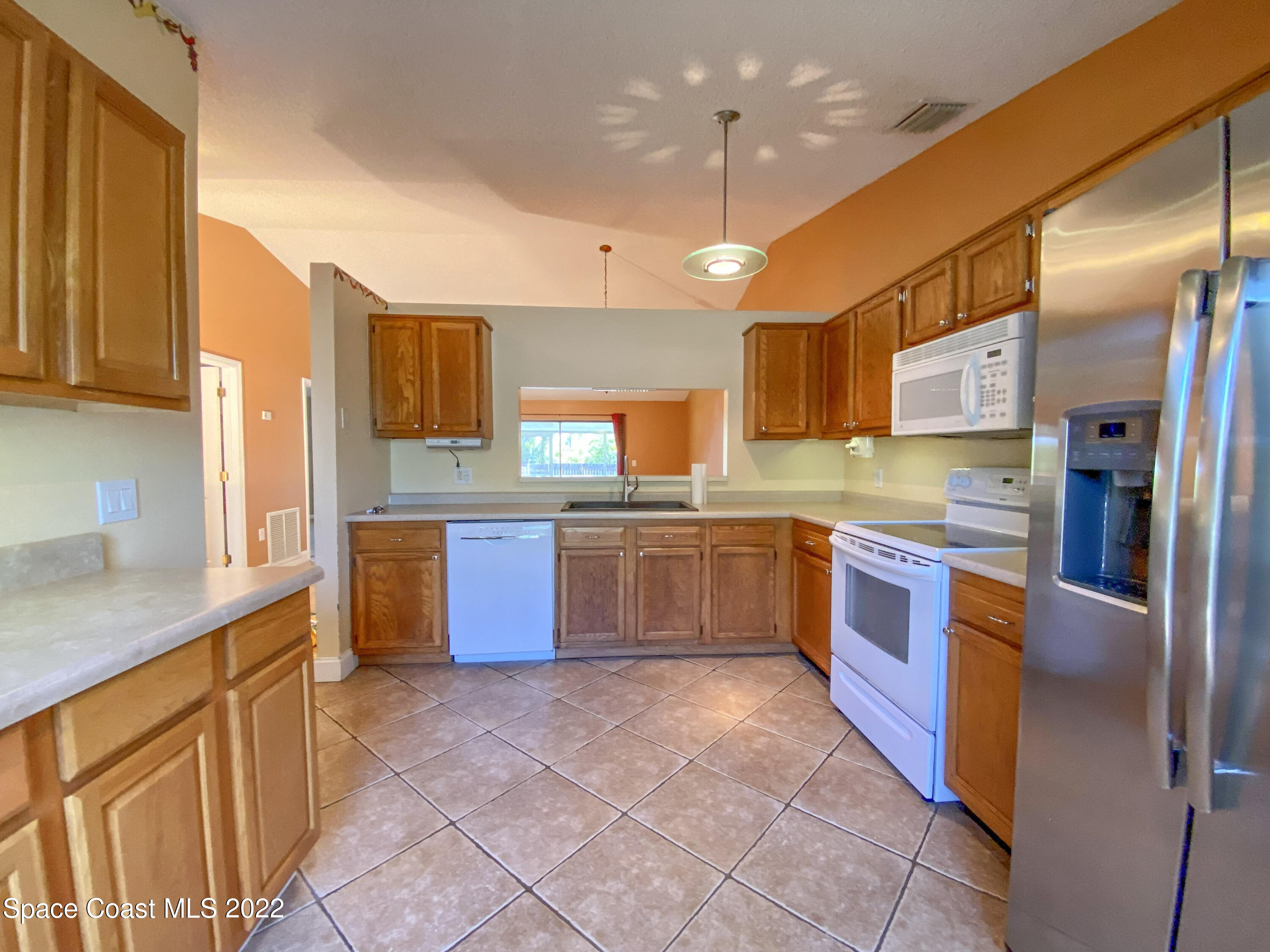 1843 Longleaf Road Cocoa, FL 32926 - Photo 9 of 21 kitchen