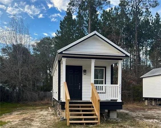 $825 | 22327 Dixie Rue Lane, Robert, LA 70455