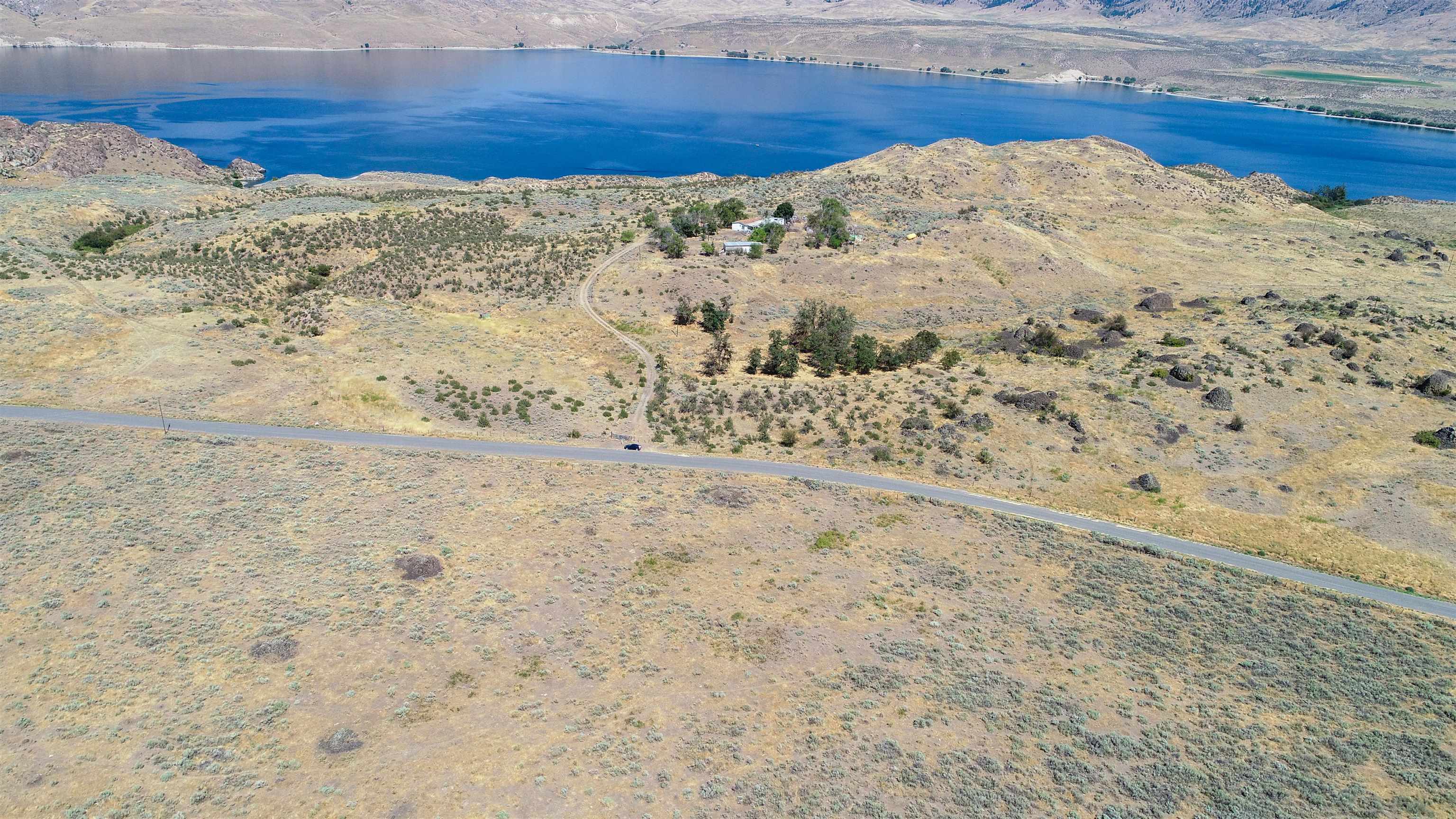 5600 Spring Canyon Road Grand Coulee, WA 99133 - Photo 13 of 17