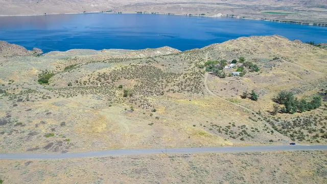 $425,000 | 5600 Spring Canyon Road, Grand Coulee, WA 99133