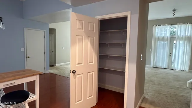 $2,700 | 21 Skylark Drive, Milton, NY 12020