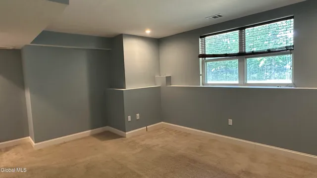 $2,700 | 21 Skylark Drive, Milton, NY 12020