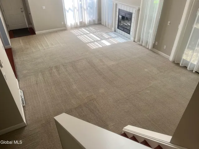 $2,700 | 21 Skylark Drive, Milton, NY 12020