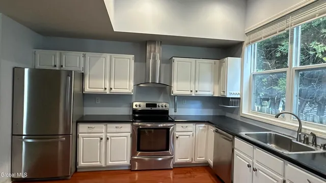 $2,700 | 21 Skylark Drive, Milton, NY 12020