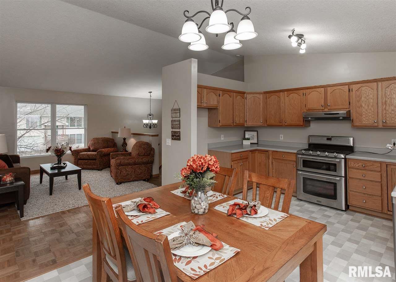 6146 Appomattox Road Davenport, IA 52806 - Photo 6 of 24 Gallery Image 6