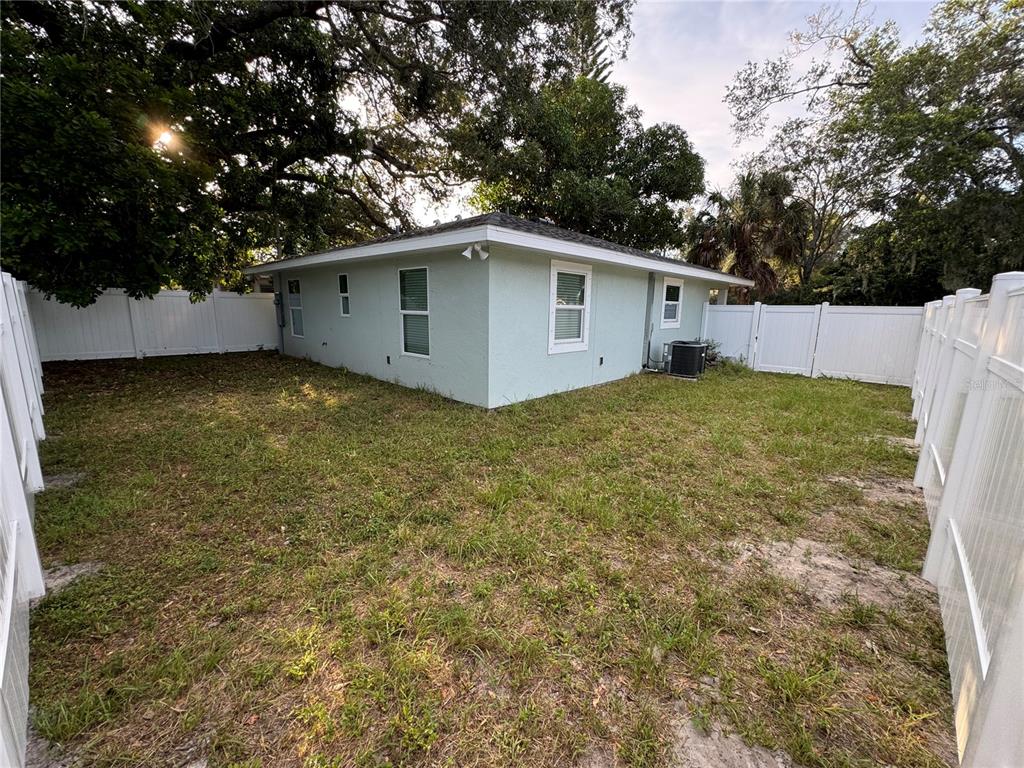1493 Cleveland Street Clearwater, FL 33755 - Photo 43 of 64