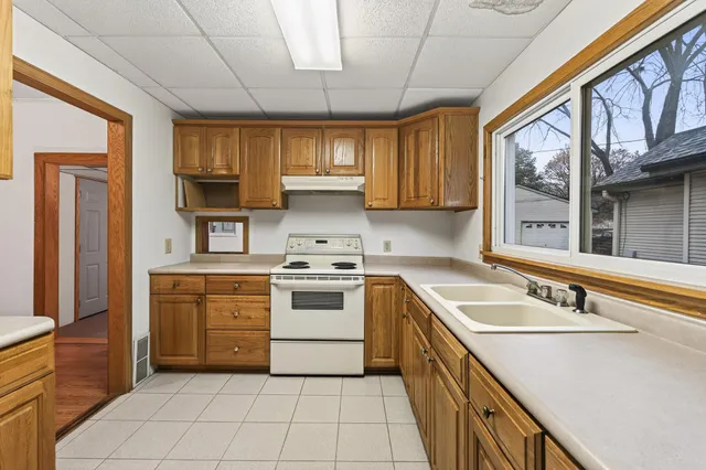 $229,900 | 315 Osceola Avenue South, St. Paul, MN 55102