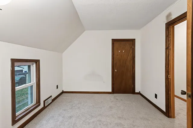 $229,900 | 315 Osceola Avenue South, St. Paul, MN 55102