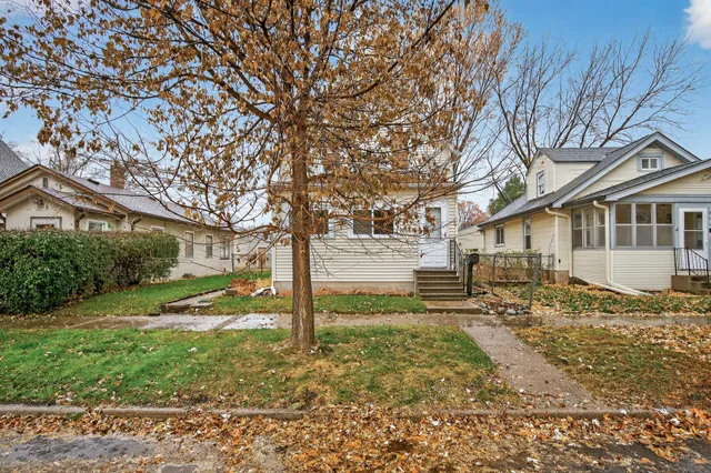 $229,900 | 315 Osceola Avenue South, St. Paul, MN 55102