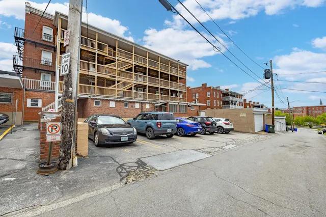 $3,600,000 | 67 Stark Street, Manchester, NH 03101