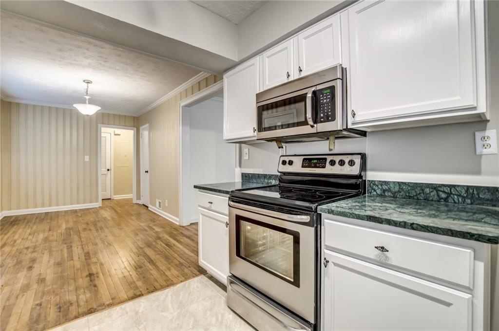 2987 Belvedere Lane Decatur, GA 30032 - Photo 11 of 38 Gallery Image 11