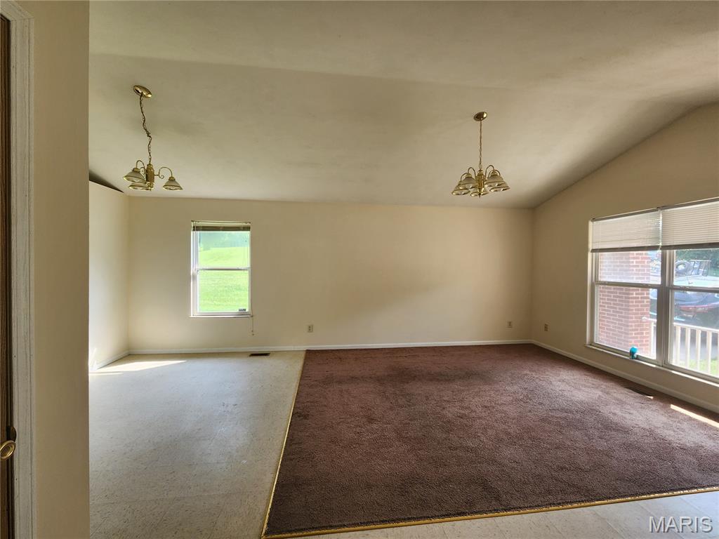 707 Silver Street Alton, IL 62002 - Photo 3 of 9 Gallery Image 3