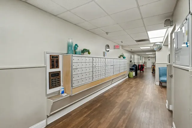 $69,000 | 1960 North Parkway, Unit 411, Memphis, TN 38112