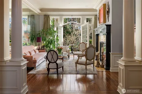 $12,495,000 | 2010 79th Avenue Northeast, Medina, WA 98039