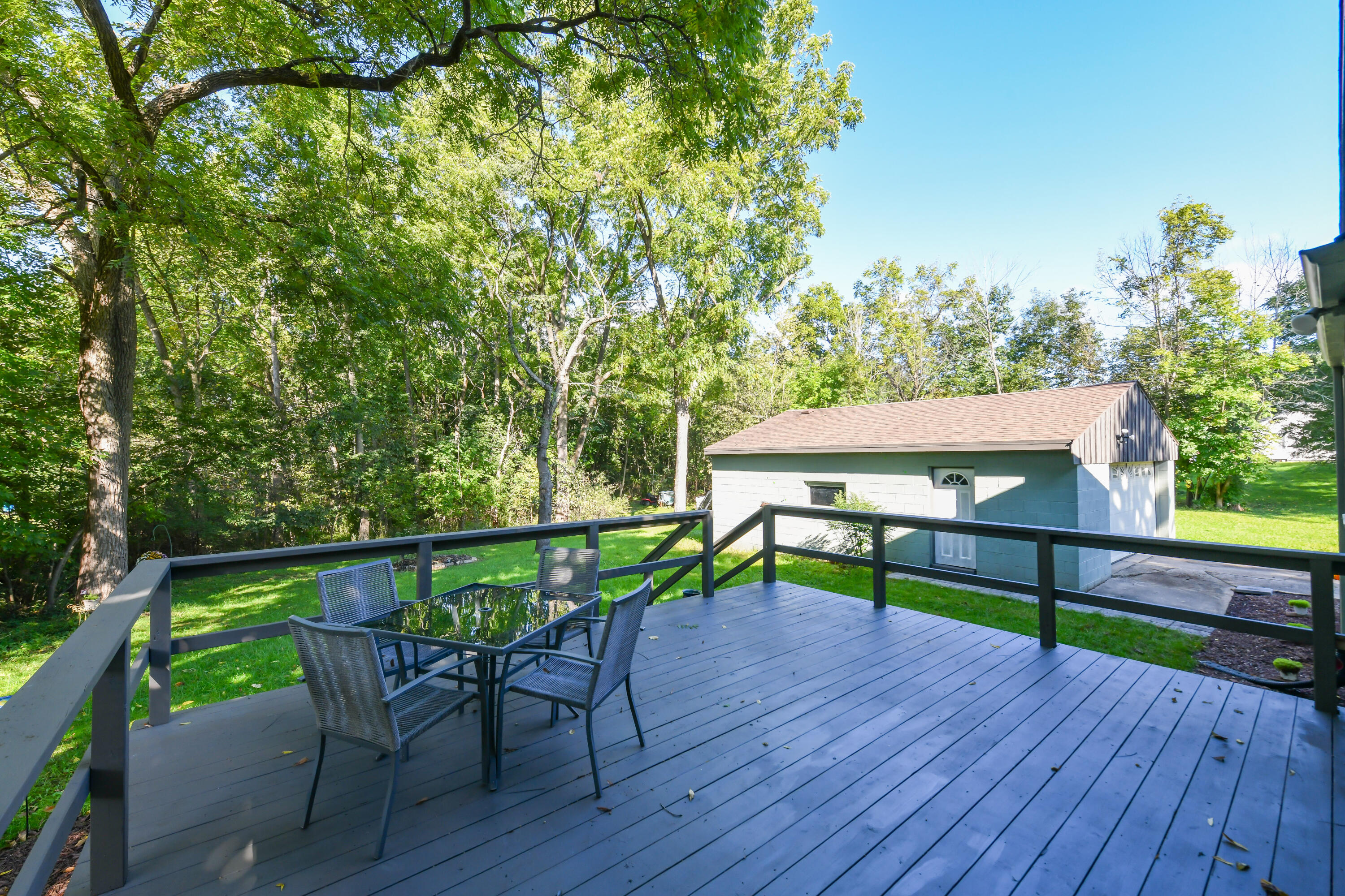 6508 North Tichigan Road Waterford, WI 53185 - Photo 23 of 33 HEN_9344