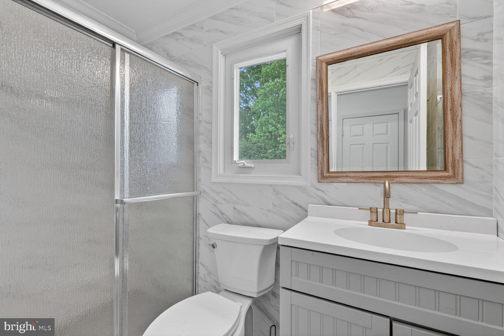 9534 Braddock Road Fairfax, VA 22032 - Photo 14 of 20