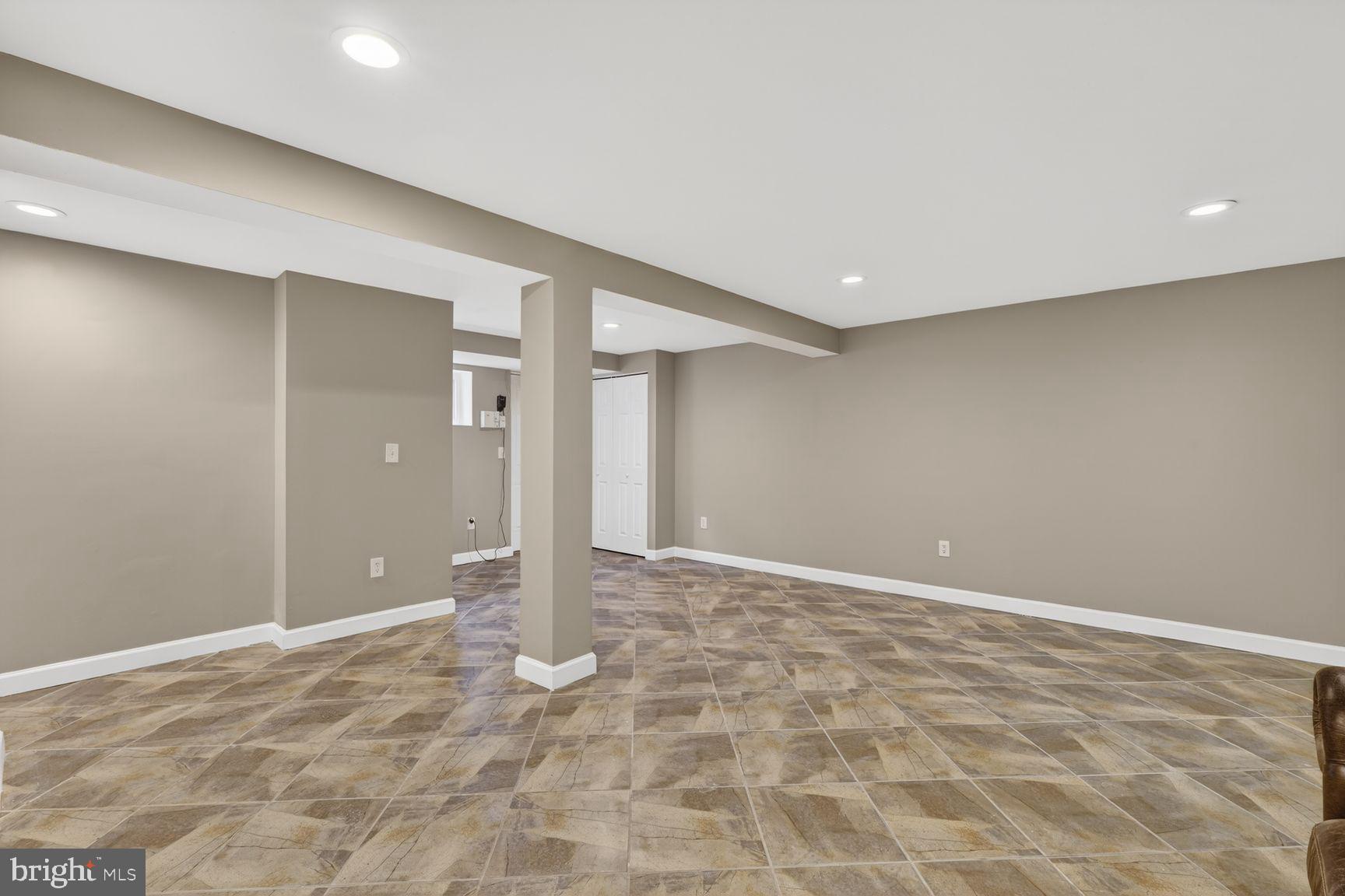 9534 Braddock Road Fairfax, VA 22032 - Photo 15 of 20