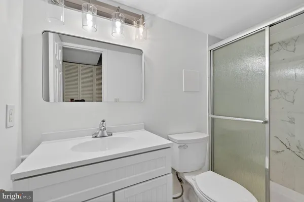 $3,900 | 9534 Braddock Road, Fairfax, VA 22032