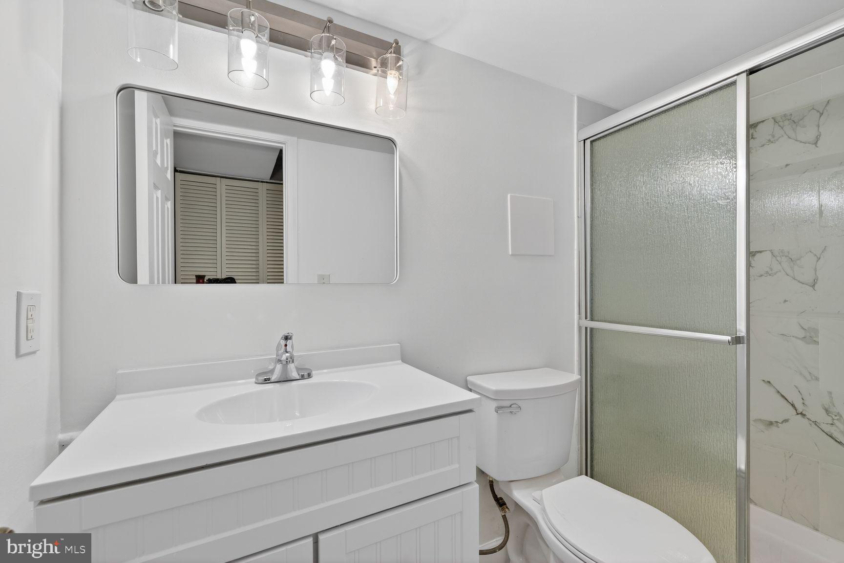 9534 Braddock Road Fairfax, VA 22032 - Photo 17 of 20