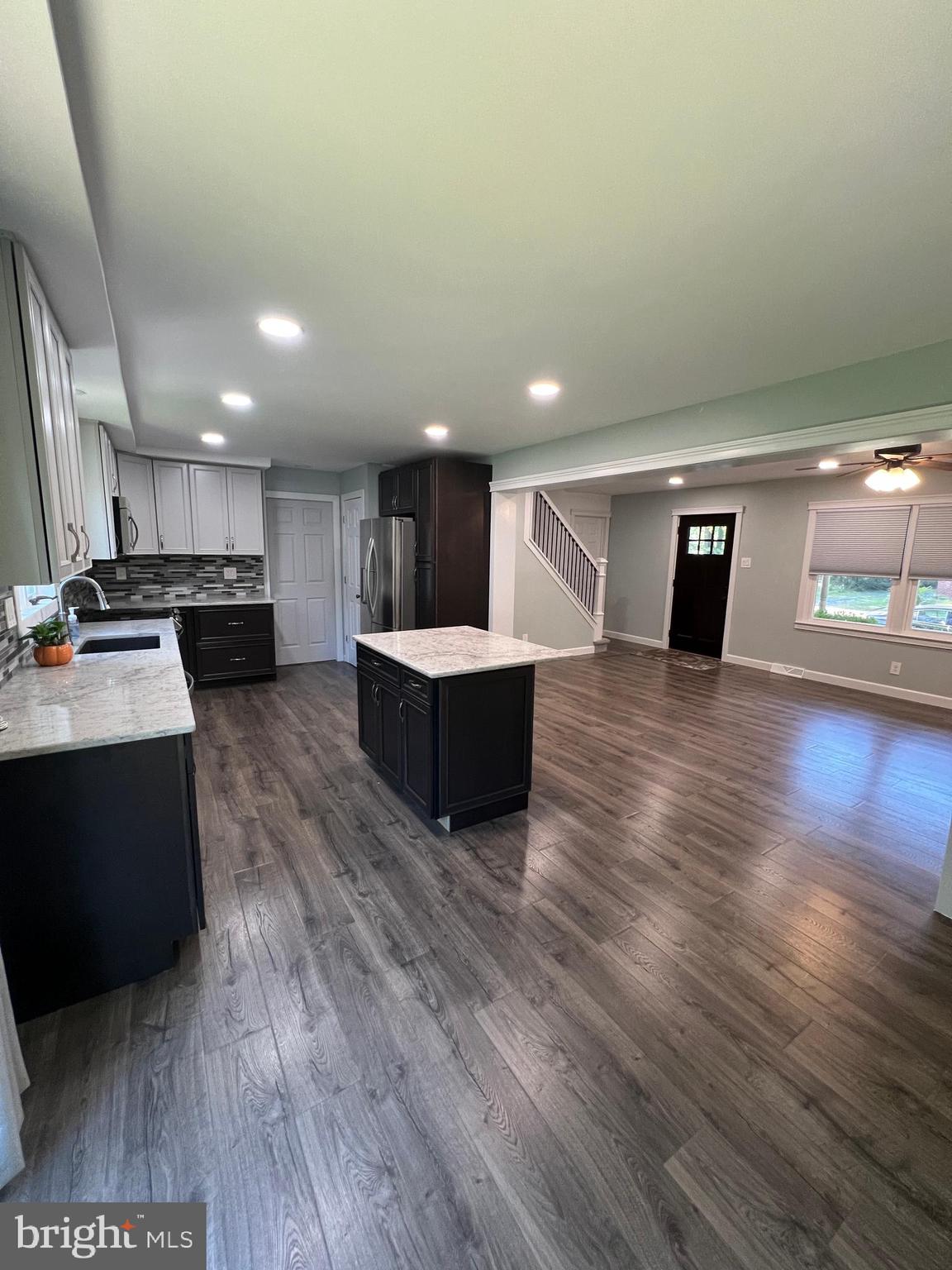 625 South Forklanding Road Maple Shade, NJ 08052 - Photo 6 of 31