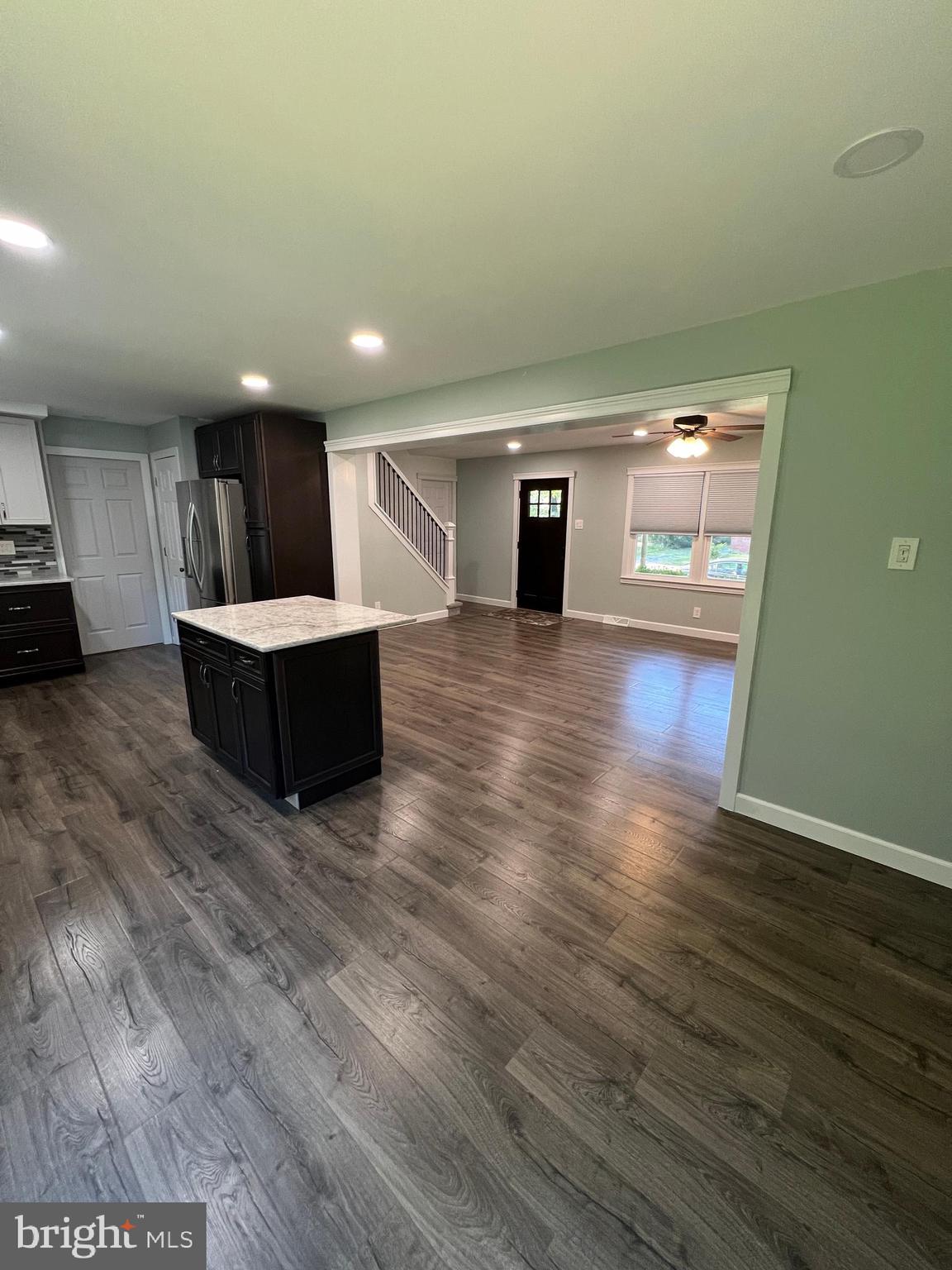 625 South Forklanding Road Maple Shade, NJ 08052 - Photo 7 of 31