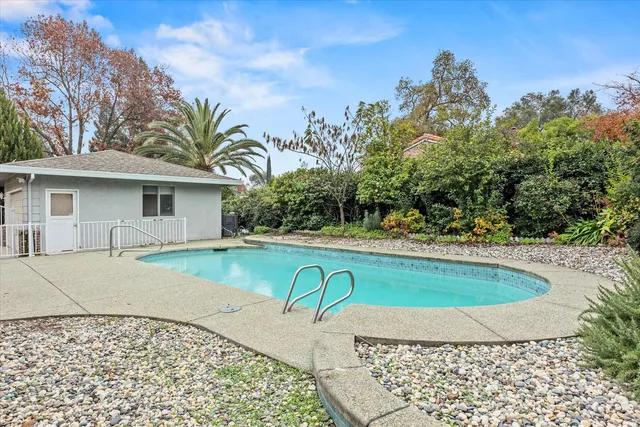 $639,000 | 6310 Palm Drive, Carmichael, CA 95608