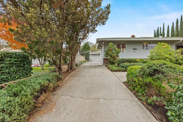 $639,000 | 6310 Palm Drive, Carmichael, CA 95608