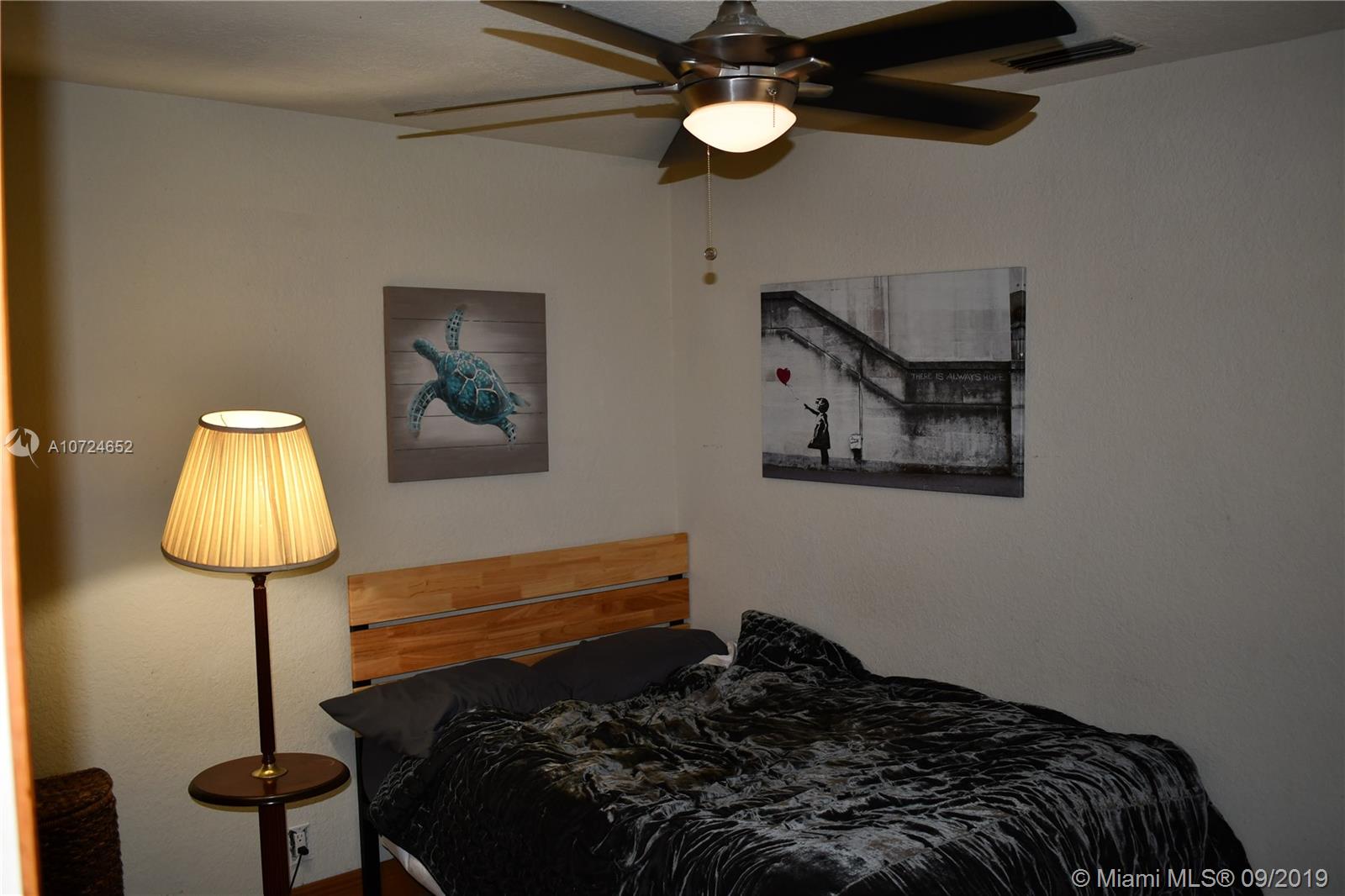 5541 Croydon Court Boca Raton, FL 33486 - Photo 19 of 32 2nd Bedrooom