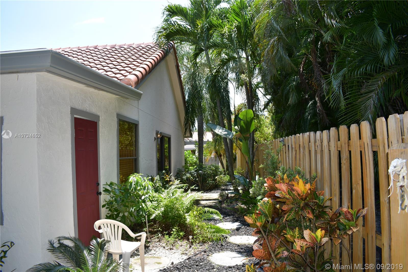 5541 Croydon Court Boca Raton, FL 33486 - Photo 21 of 32 Gallery Image 21
