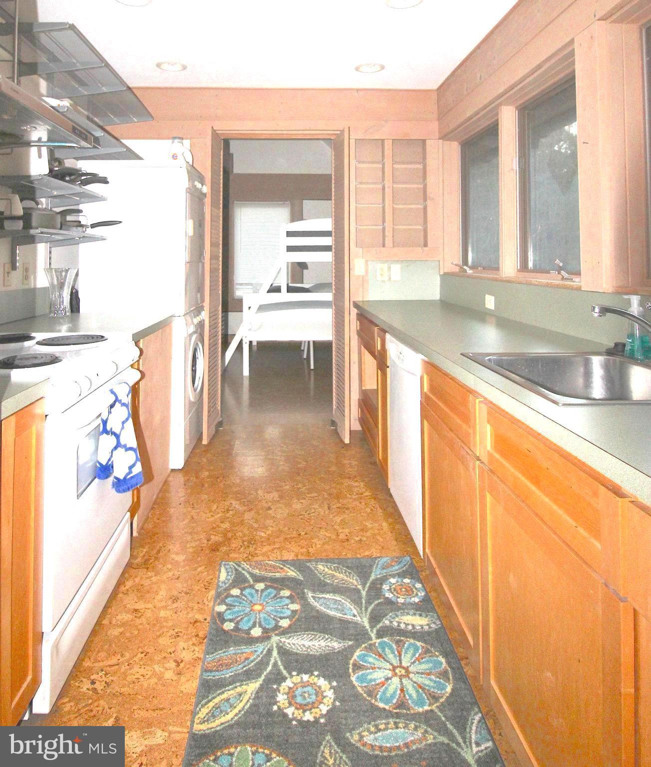 5808 Indian Quarter Road Cambridge, MD 21613 - Photo 27 of 30 Guest House Kitchen