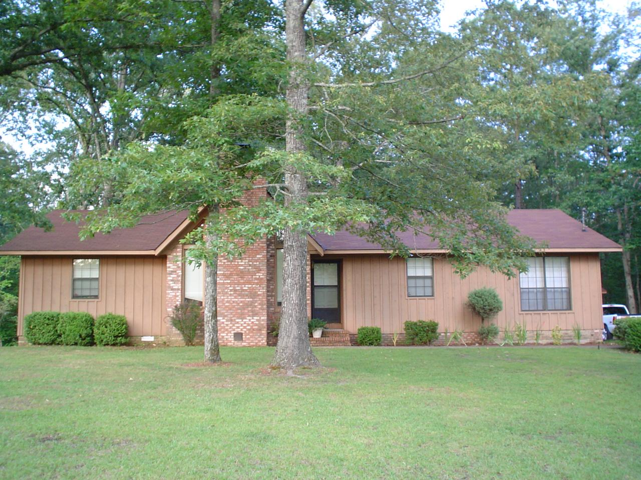 326 South Lowell Road Jasper, AL 35503 - Photo 1 of 10 Gallery Image 1