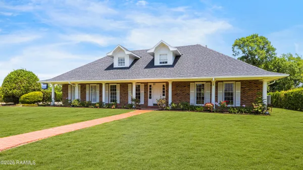 $215,000 | 506 North Gin Street, Erath, LA 70533